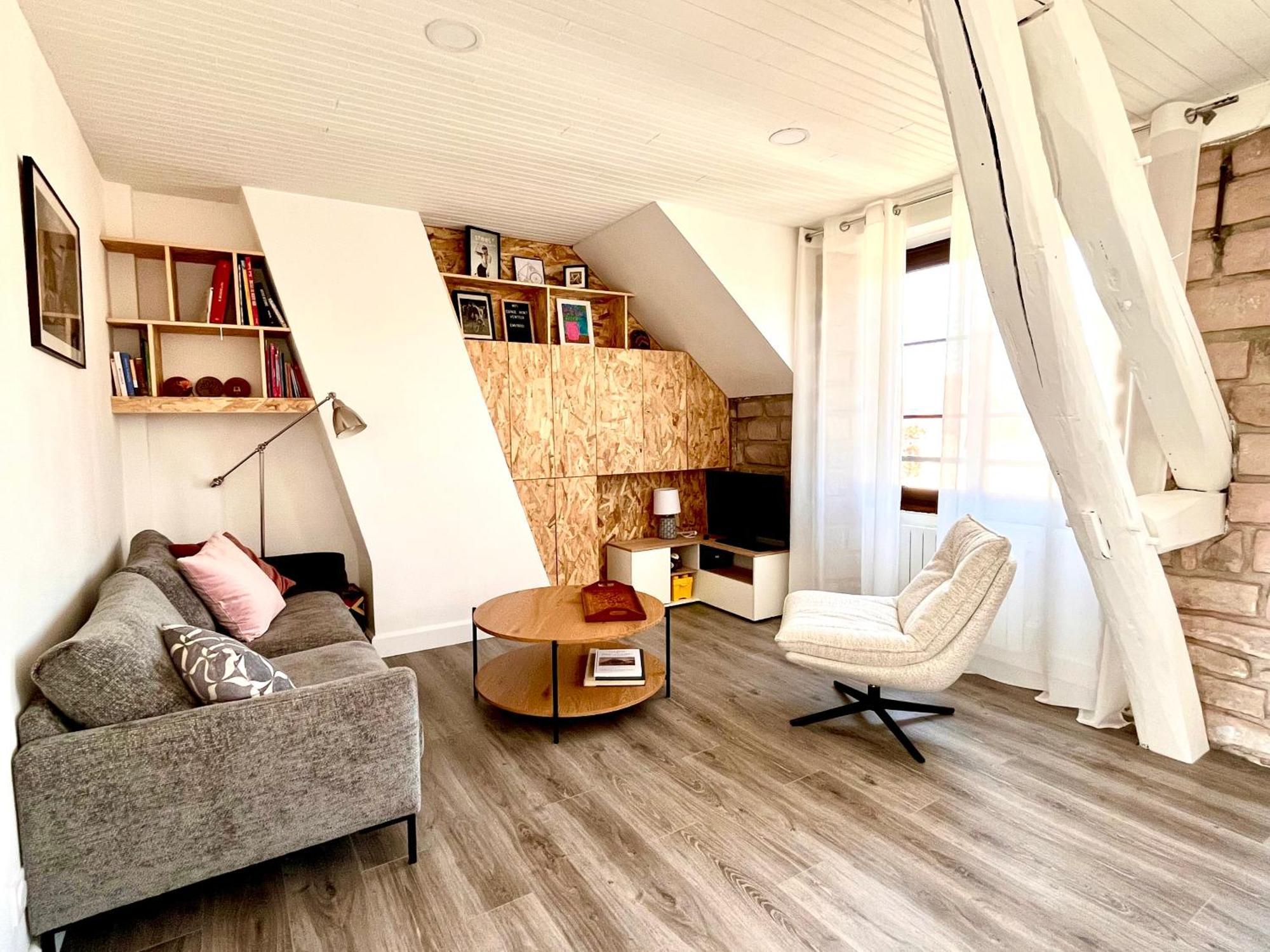 Appartement En Plein Centre Ville Milly-la-Foret Exterior foto